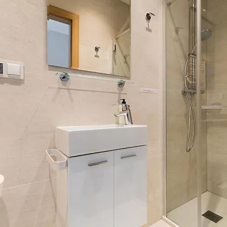 Marine 450m Od Plazy *